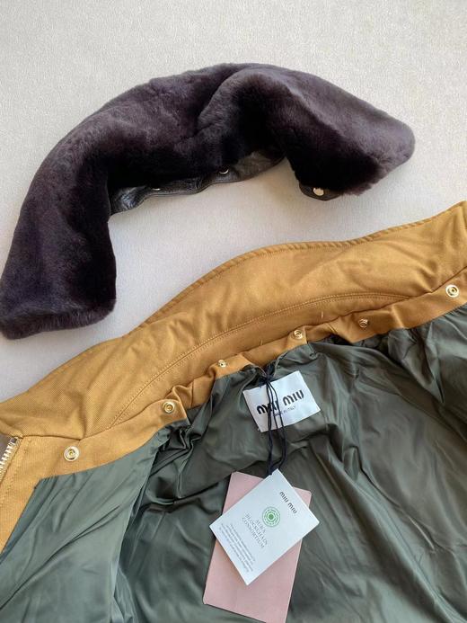 D121534重磅字母拉链皮毛一体羽绒服外套男女情侣款 商品图11