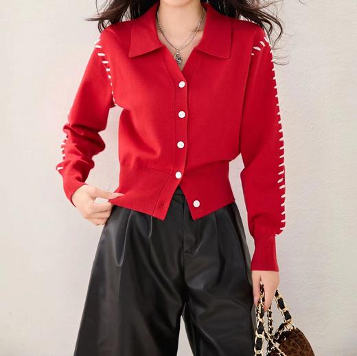 D121586法式红色设计感翻领针织开衫女2025新款新年软糯毛衣上衣 商品图6