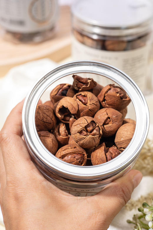 任意四件起发货！！！【精品坚果系列】精心烤制，口感香脆，特色坚果，总有一款你会中意的~基地直邮 商品图2