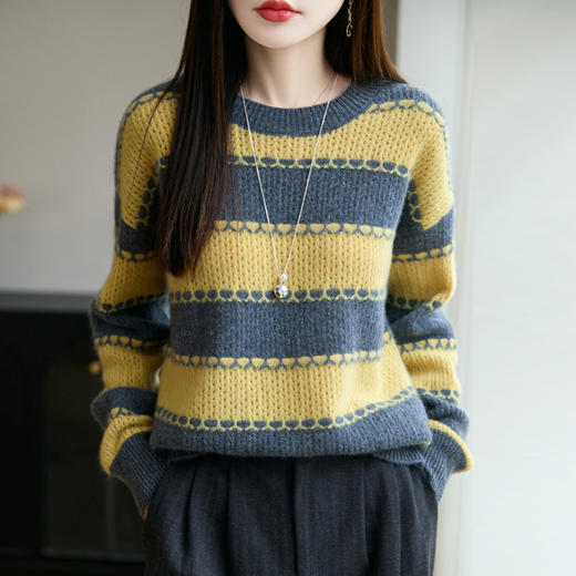 【清河羊毛羊绒专场】鹿展Z164 女士高领开衫羊毛衫 商品图4