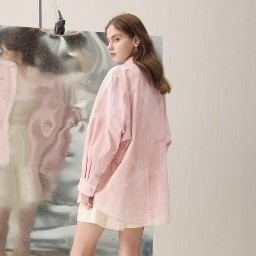 谜底大廓形衬衣长袖2026年春季新品原创蓝晒印花衬衫女261MC0237 商品图2