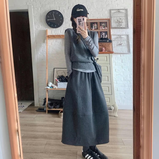 BeauMuse毛呢花苞裙 商品图0