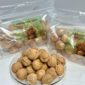 新疆手剥烤核桃（椒盐味）500g