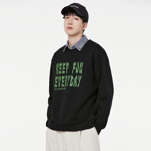 GXG男装【集合款】2025秋季简约字母男士休闲圆领长袖卫衣 商品图5