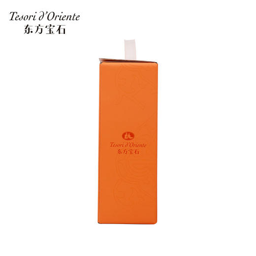 东方宝石 香氛洗护润套盒  【 香氛沐浴乳（水莲花香）300ml*1 + 修护香氛洗发水（柔情花香）300ml*1+修护香氛护发素（柔情花香）95ml*1 +保湿身体霜（水莲花香） 50ml*1】 商品图4