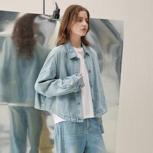 谜底大廓形牛仔外套长袖2026春季新品复古洗水可调节女261MW0226 商品图1