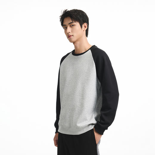 GXG男装秋季时尚撞色拼接套头圆领插肩袖男式长袖休闲卫衣K&C 商品图1
