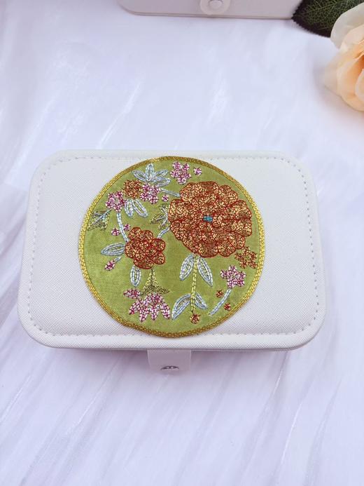 【直播大场福利】精美首饰盒 手绣 盘金盘银 绣花 收纳盒 超值福利 少量库存 商品图4