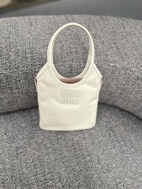 女款手提包ba017