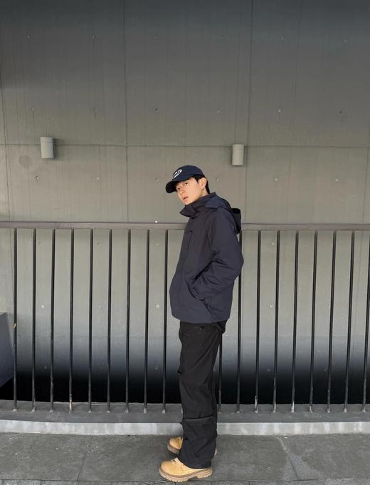 【男士派克羽绒服】五色可选~中长款，宽松的连帽拉链的版型！整体形象干练又足够保暖，户外丝滑切换滑雪服都无压力~无标发货WD 商品图3