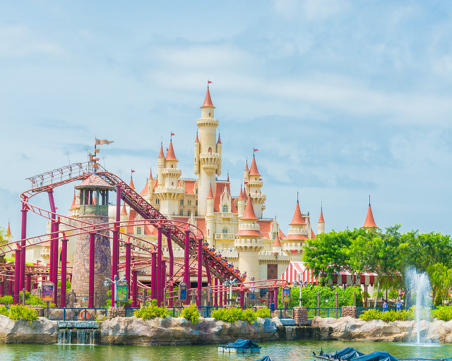 【春节、寒假】<新加坡5天纯玩-深圳起止>环球影城、河川生态园、英国风情之旅、滨海湾南花园、甘榜格南、哈芝巷、老巴刹美食街、1天自由活动