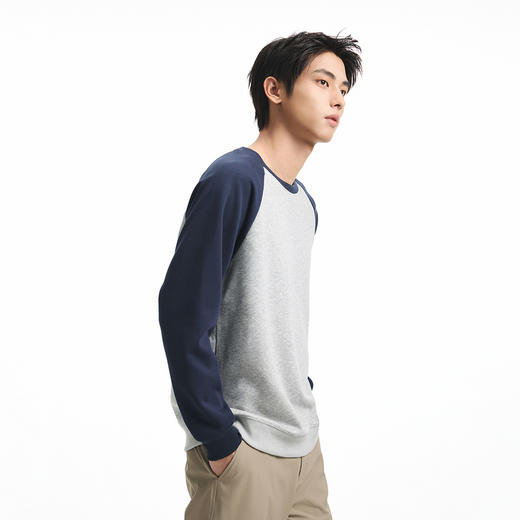 GXG男装秋季时尚撞色拼接套头圆领插肩袖男式长袖休闲卫衣K&C 商品图4