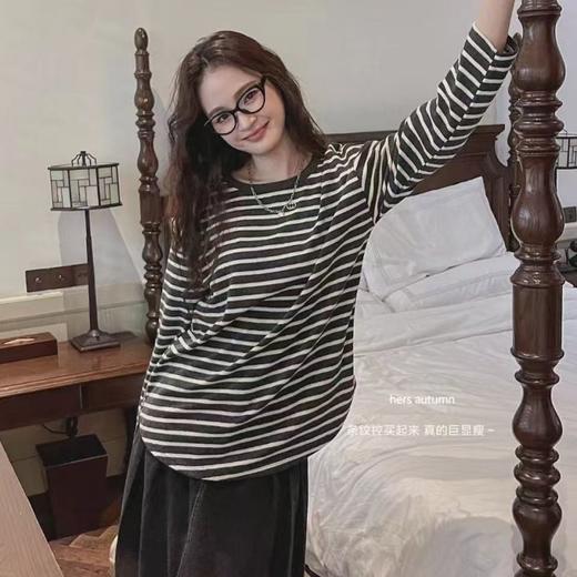 秋百搭不腻，慵懒高级感穿搭来了🔥 Beau Muse撞色条纹磨毛长袖，单穿自带慵懒感+叠穿超百搭，秋冬贴身穿暖乎乎不扎肤✨ 商品图2