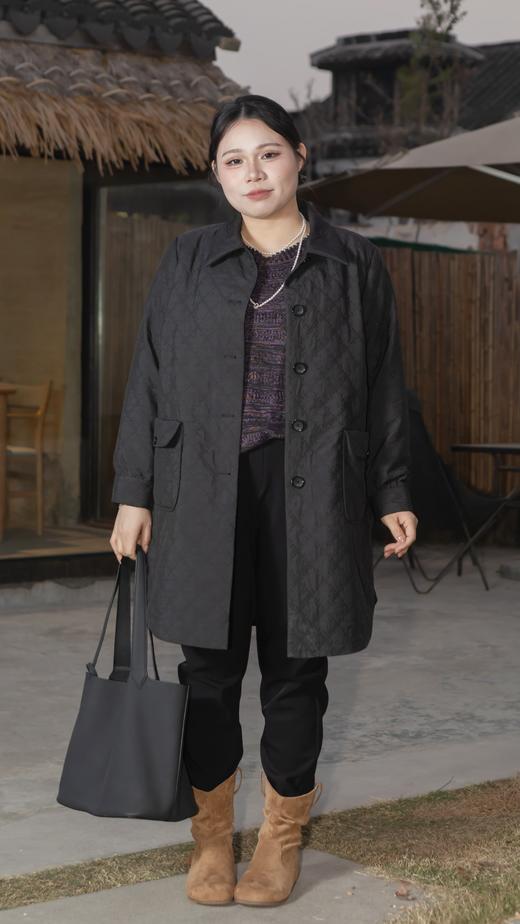 一周发货【加绒加厚 花边裤】冬季想要显瘦的加绒裤子，就是这款！专门做的放量修身版，后腰松紧，加大定制版，上身显瘦包容身材，裤脚立体花边设计，大码姐妹也能穿的修身款，模特身高168参考 商品图12