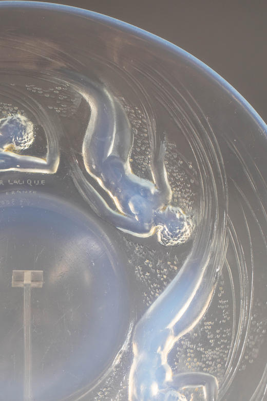 独角鹿西洋古董1921年法国顶级水晶工坊莱俪LALIQUE设计出品「ONDINES 水之精灵」主题浅蓝色欧泊水晶盘 商品图3