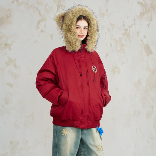 3-5天发货！！【保暖服饰丨儿童派克服 小熊耳朵】110-180码可选，高密高织面料，挺括有型，内里毛毛蓬松密实，细腻柔软，走线精密，纯色极简风，百搭不挑人，大毛领设计，贵气十足，男孩女孩穿都好看 商品图6