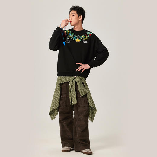 NPC潮牌运动系列重磅430G刺绣橄榄枝花卉圆领卫衣男新款NP47ST03 商品图3