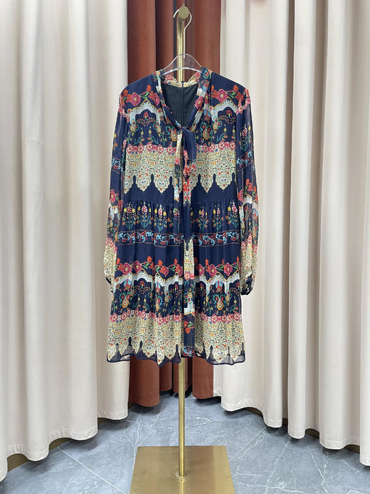 「断码清仓」民族风宽松遮肉长袖真丝娃娃裙 L码 ZFYY201 商品图0