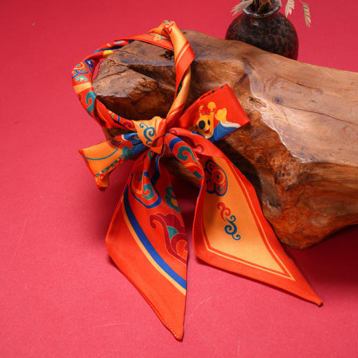 马年团团国风纹样丝巾带 商品图2