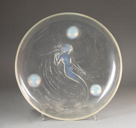 独角鹿西洋古董1920年法国顶级水晶工坊莱俪LALIQUE设计出品「SIRENE 美人鱼」主题欧泊水晶三足盘