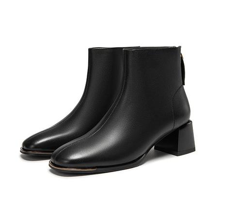 千百度秋季百搭时装靴女靴A25529804 商品图0