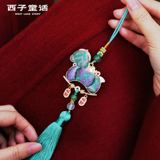 【预售3-5天】灵隐文创 非遗宋锦骑车挂件马年系列平安护身挂件 商品图4