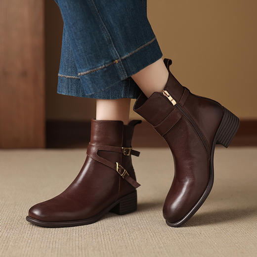 【预售5天】新款圆头皮带扣中跟马丁靴新款厚底软黑色英伦风粗跟骑士靴A37-108A 商品图2