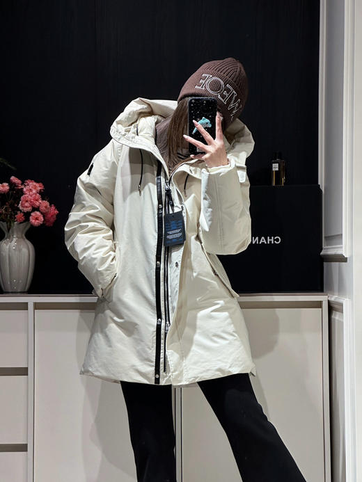 双𝟏𝟐福利‼️‼️大爆款𝐌𝐚𝐜𝐤𝐚𝐠*❗️摩登系列派克羽绒服 商品图12