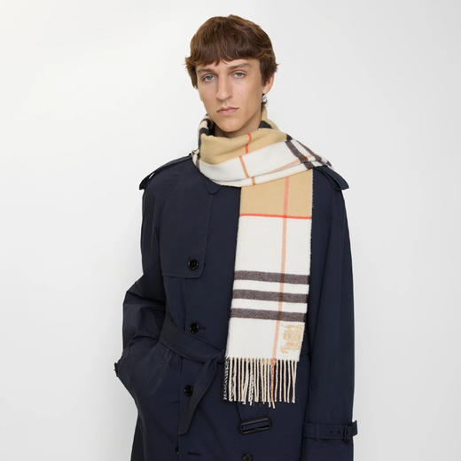 BURBERRY 巴宝莉 中性马术骑士徽标对比感格纹羊绒围巾 格子 8113922 A2021 商品图6