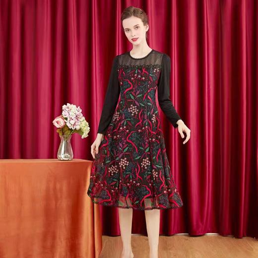 「断码清仓」蕾丝绣花网纱刺绣修身连衣裙 L码 ZFYY210 商品图3