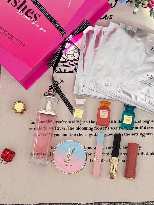 D121566仪式感油然而生！魅惑玫粉大礼盒 商品图3