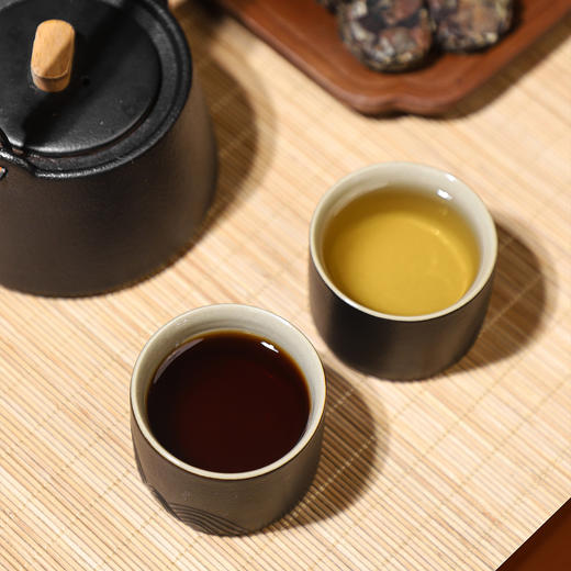 有机茶果子礼盒含普洱、白茶两种有机古树茶，搭配 6 款有机果仁菓子 商品图4