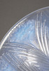 独角鹿西洋古董1932年法国顶级水晶工坊莱俪LALIQUE设计出品「OEILLETS 康乃馨」主题浅蓝色欧泊水晶浅口盘 商品缩略图5
