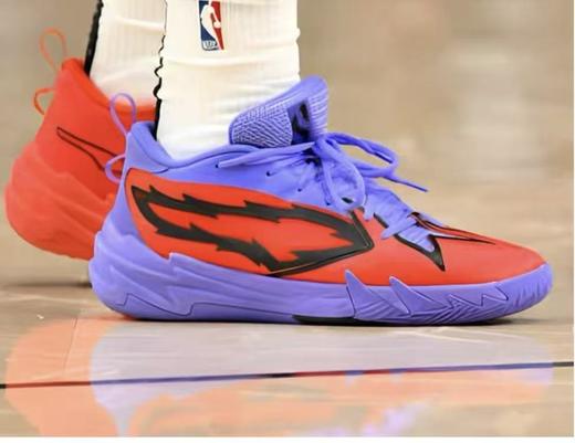 299.9元彪马低帮鞋601934-LN(线上线下同时售卖 不保证有货 无原装鞋盒 介意勿拍） 商品图0