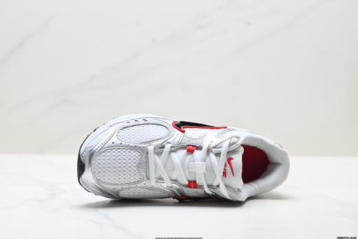 耐克Nike V5 RNR百搭防滑耐磨低帮休闲运动跑步鞋HJ5228-001男女鞋 商品图1