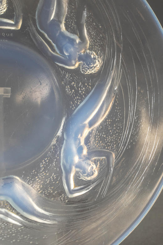 独角鹿西洋古董1921年法国顶级水晶工坊莱俪LALIQUE设计出品「ONDINES 水之精灵」主题浅蓝色欧泊水晶盘 商品图4