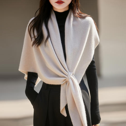 【清河羊毛羊绒专场】鹿展Z199 女士披肩   商品图1
