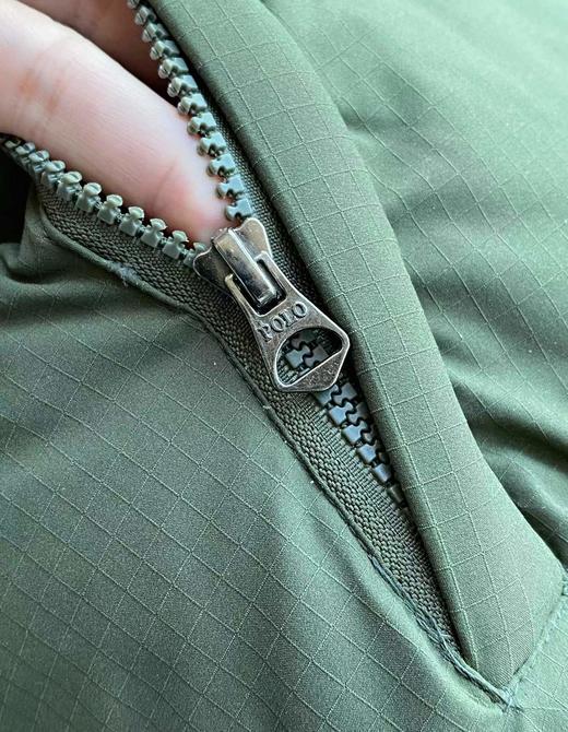 D121535秋冬新款刺绣小马图案拉链长袖立领纯色羽绒服 商品图11