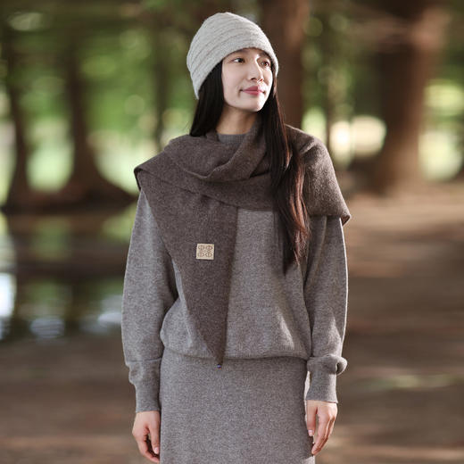 饮水鸟25冬藏地祥纹100牦牛拉绒针织三角巾围巾钉珠保暖披肩围脖 商品图2