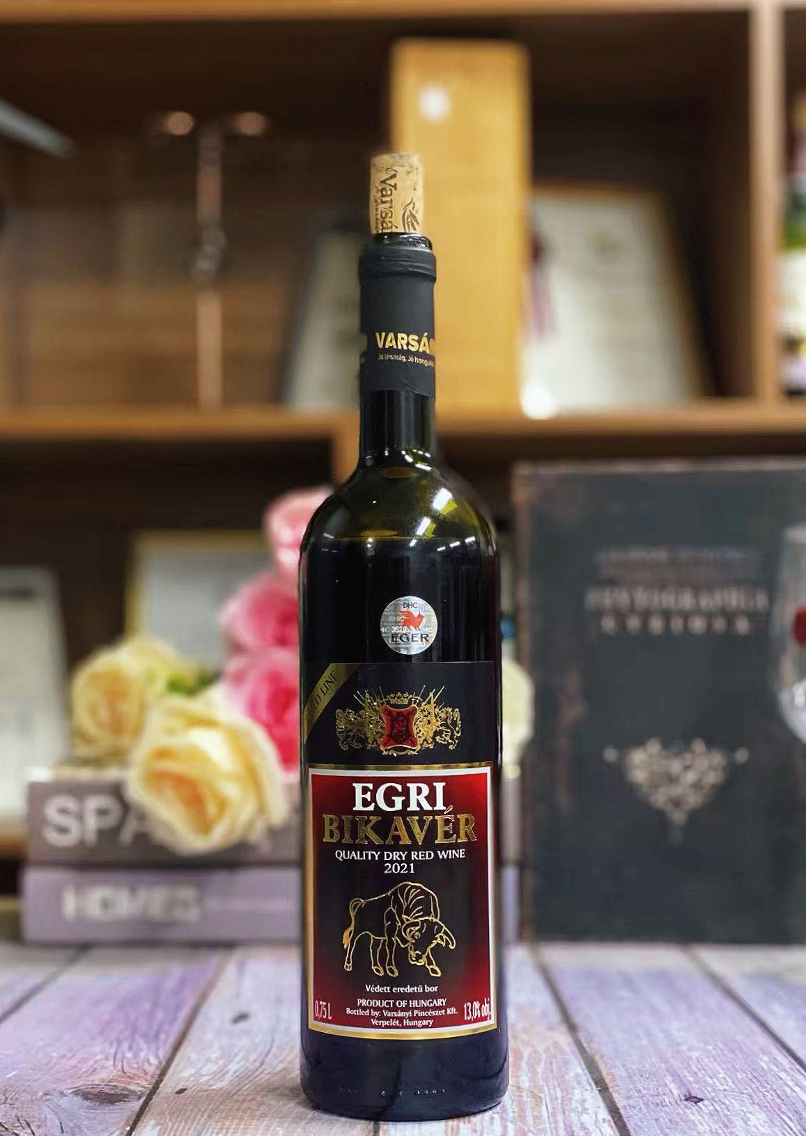 匈牙利温珊妮酒庄经典公牛血干红