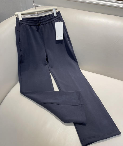 越南产原单正品Lulu Softstreme女士加绒高腰直筒裤121502 商品图5