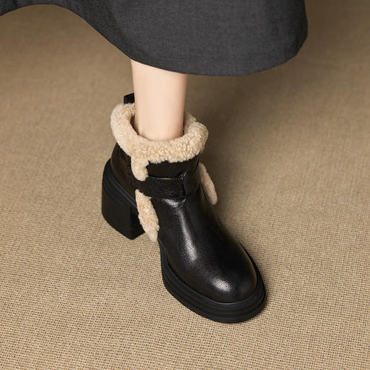【预售5天】7.5cm 羊羔毛真皮厚底粗跟加绒短靴新款防滑保暖高跟马丁靴j60-1 商品图1