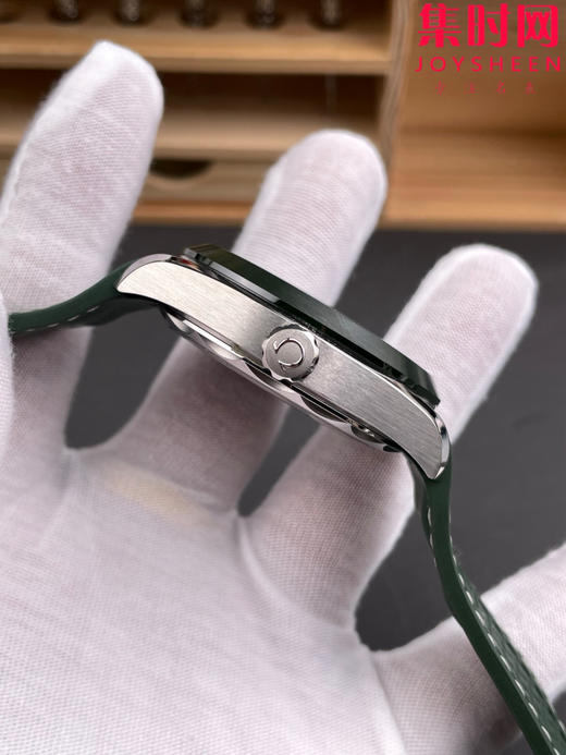 VS欧米茄新款海马世界时系列 VS海马世界时墨绿 绿海马 海马世界时绿色款 男士腕表 表径43mm 商品图5