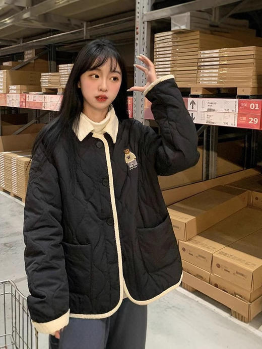 【可爱刺绣图案❗️温暖不压身】韩系小熊刺绣菱格棉服外套女2025冬季宽松时尚撞色拼接翻领棉衣女。jb 商品图3