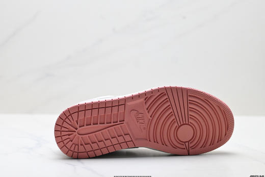 耐克乔丹AIR JORDAN 1 LOW低帮休闲运动板鞋lB0823-611男女鞋 商品图8
