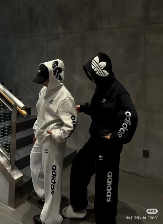 D121599冬季新款高版字母刺绣贴布男女同款加绒连帽卫衣 商品图11