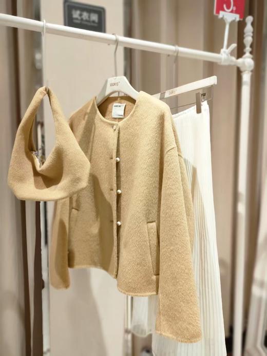 【门店同款】ENJOY冬季“暖冬软糖”手提包短款大衣 166296147 商品图0