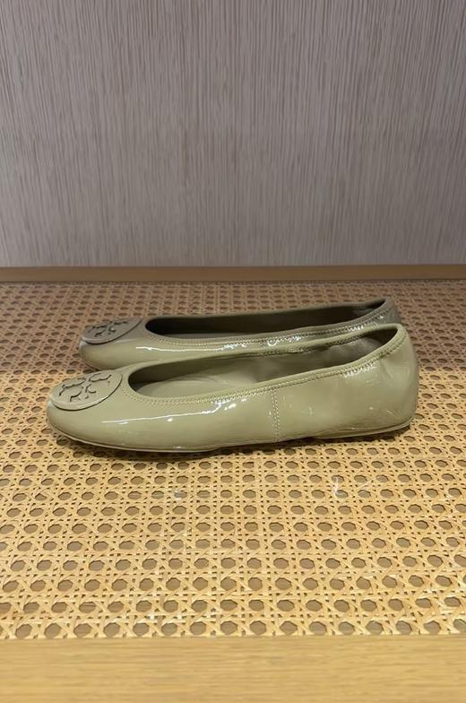 TORY BURCH 芭蕾平底鞋女  177203-200-F 浅卡其色.【鞋底有膜，试穿小心】 商品图1