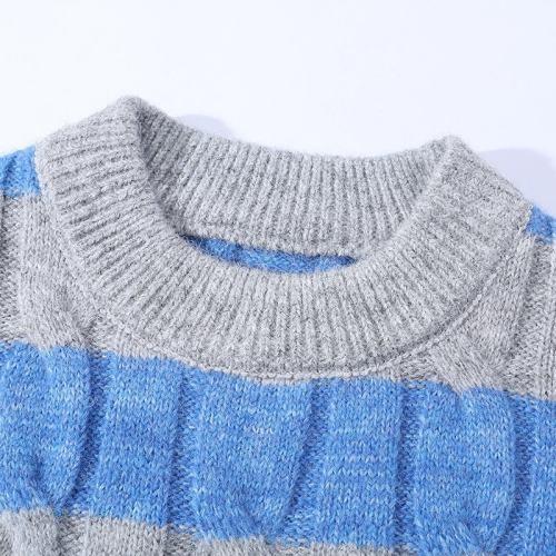 菲乐条纹 柔软针织包裹温暖，宽松版型自在随性。 商品图4