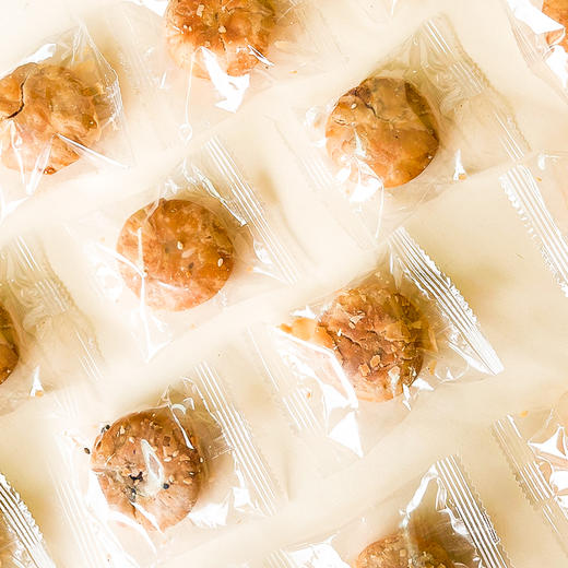 【供销优选】黄山烧饼梅干菜扣肉馅 安徽酥饼正宗休闲零食小吃150g 独立包装 商品图1